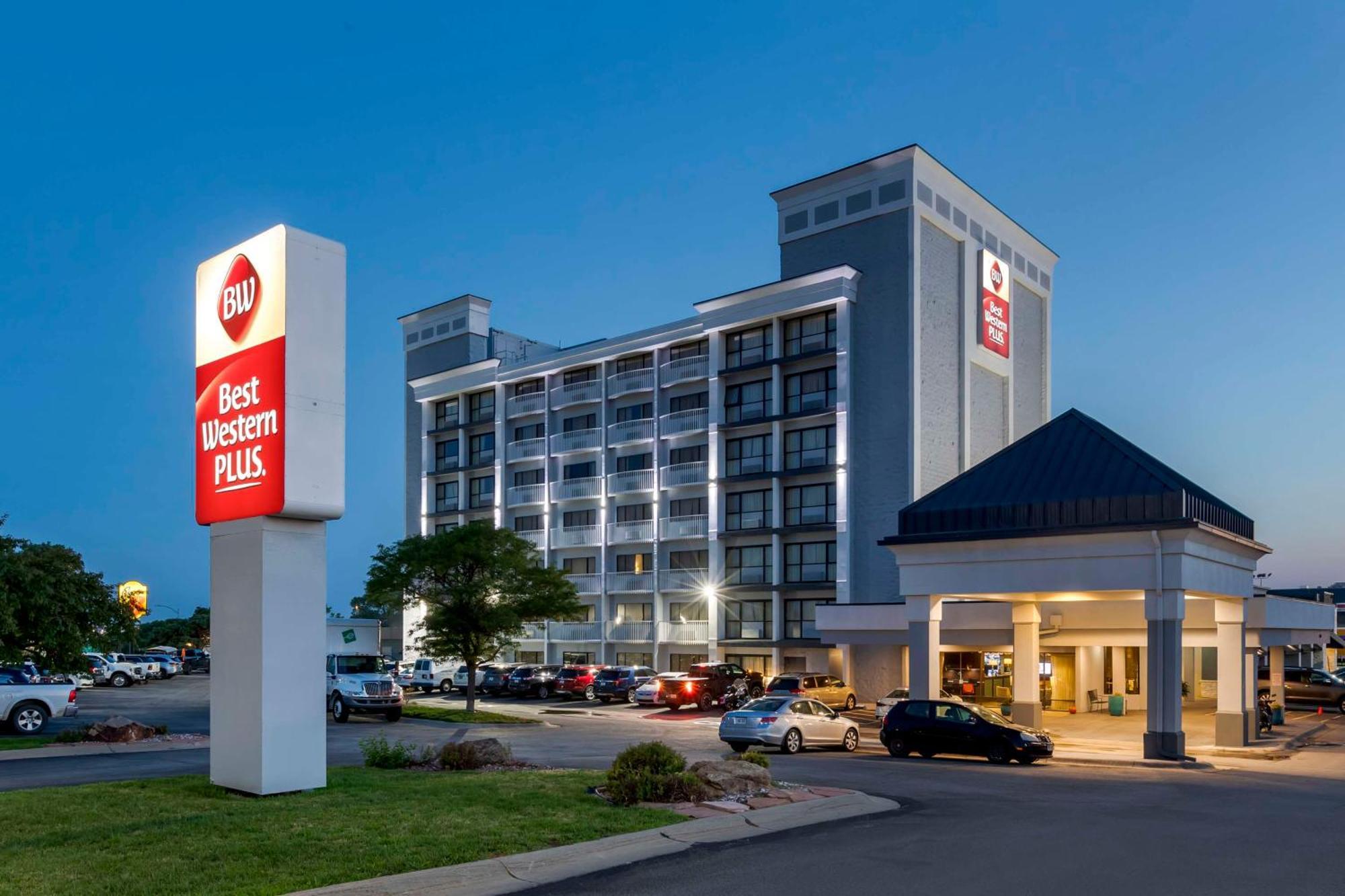 Best Western Plus Midwest Inn Omaha Exteriör bild